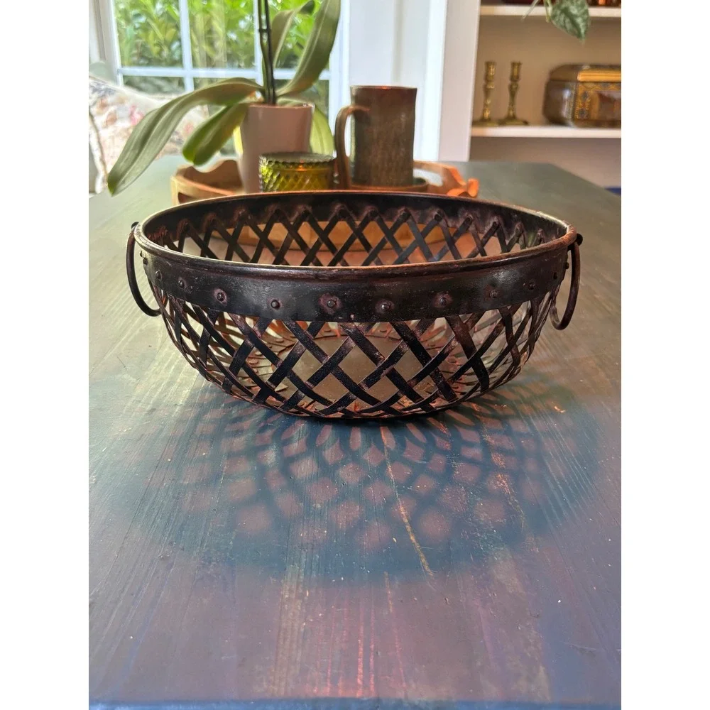 VTG Woven Metal Basket Bronze Copper Patina Round Fruit Bowl Ring Handle